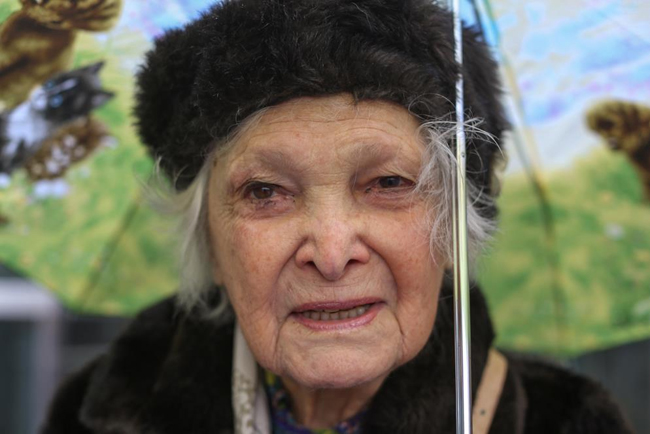 “When my husband was dying, I said: ‘Moe, how am I supposed to live without you?’ He told me: ‘Take the love you have for me and spread it around.’”